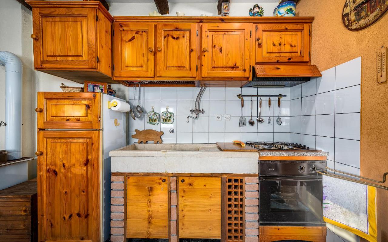 Holiday Home Mia&Emi Sovinjak エクステリア 写真